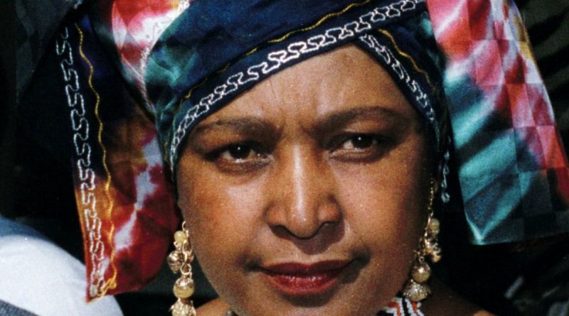 How did Winnie Madikizela Mandela die cause of death age of death