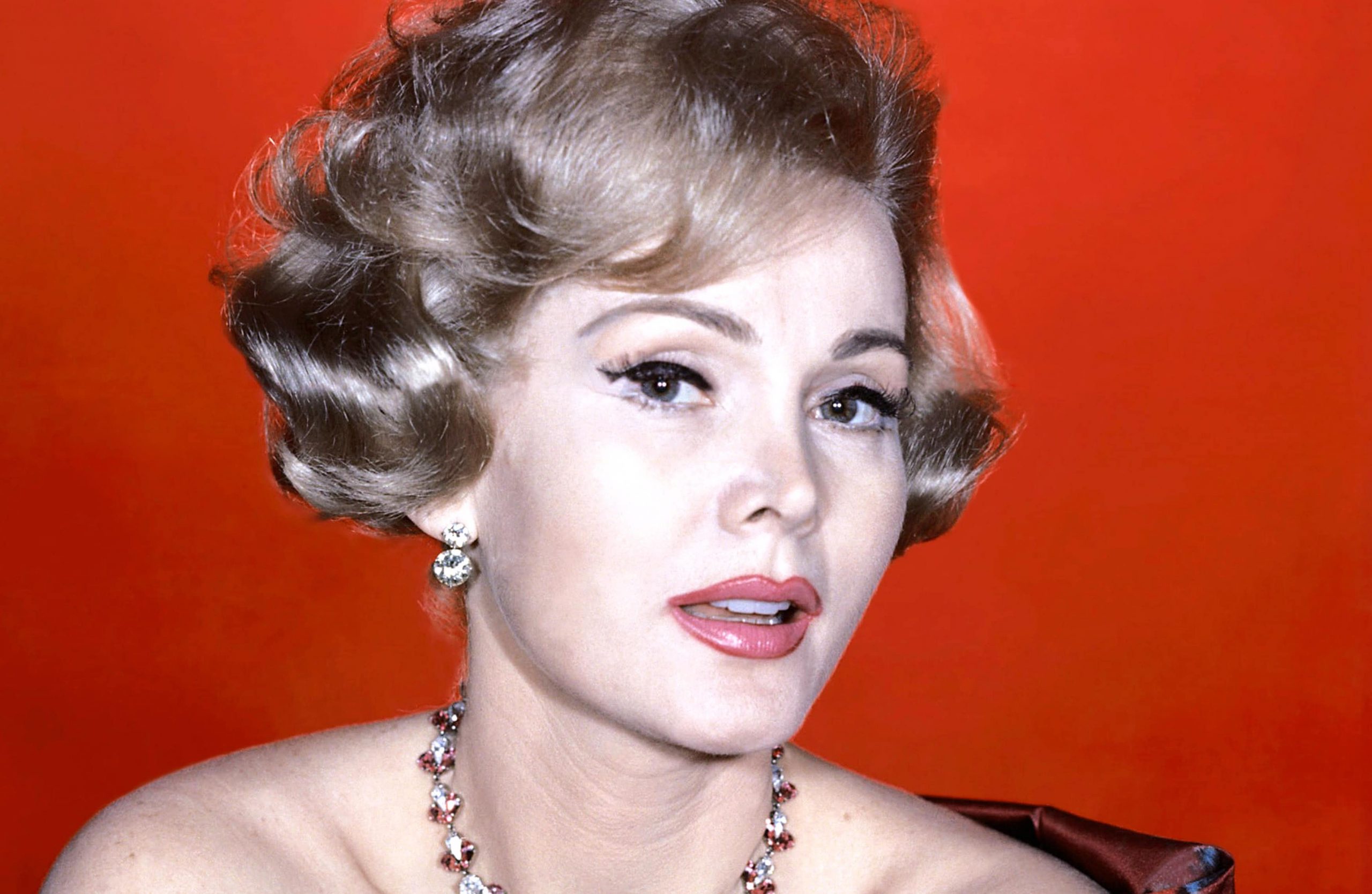 Zsa Zsa Gabor, R.I.P. - Cause of Death, Date of Death, Age and Birthday - Stars We Lost