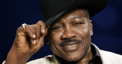 How did Joe Frazier die cause of death age of death