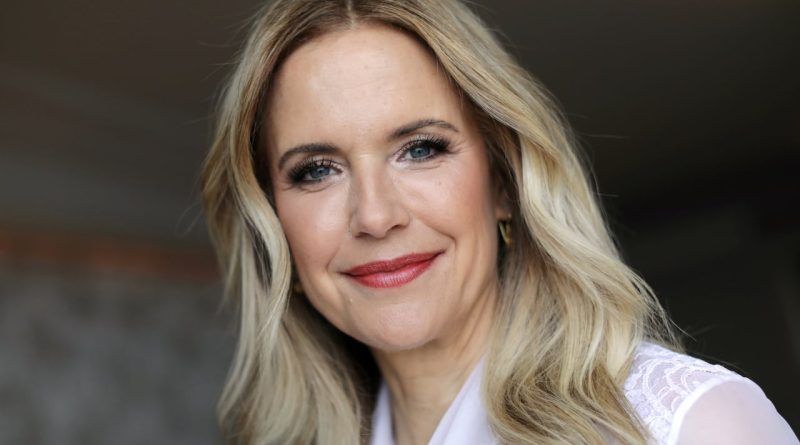 Kelly Preston death